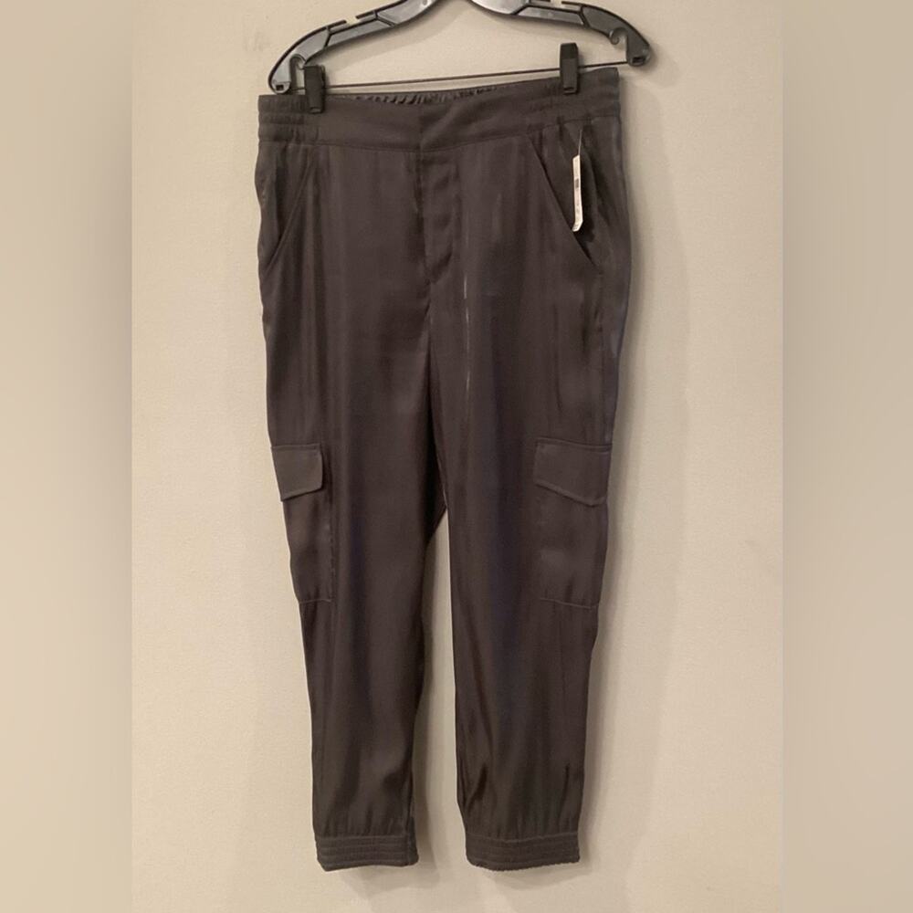 Ladies Anthropologie Shiny Carbon Cargo Jogger Pants in Size MP. NWT.